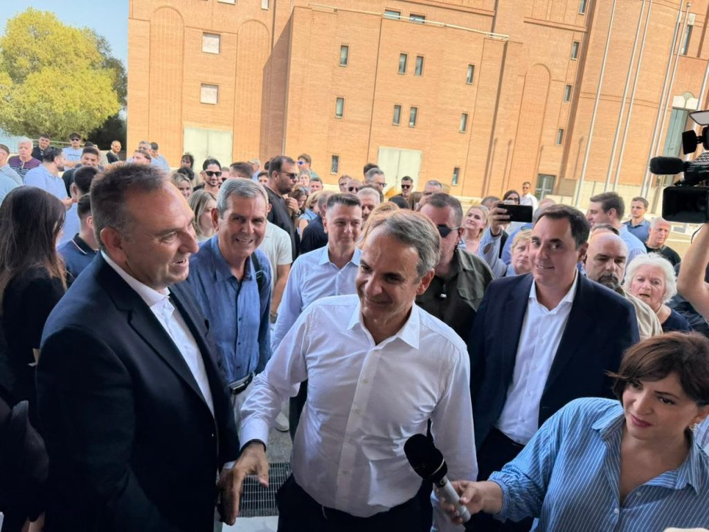 ΜΕ ΠΡΩΘΥΠΟΥΡΓΟ